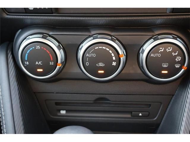 MAZDA DEMIO 4WD 2017