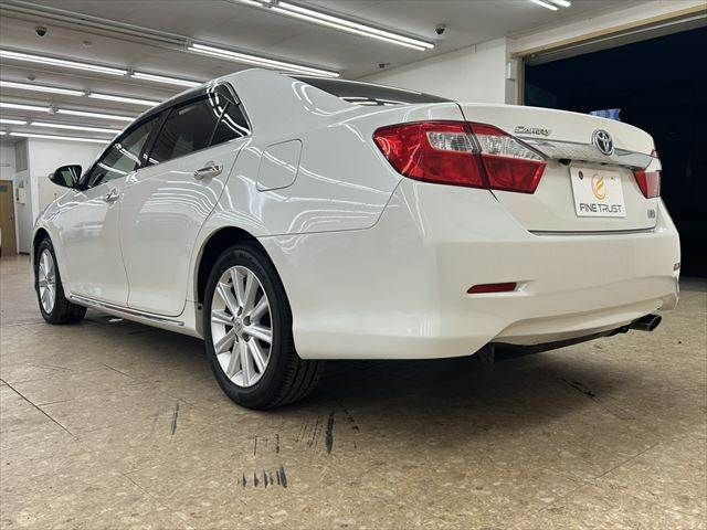 TOYOTA CAMRY HYBRID 2012
