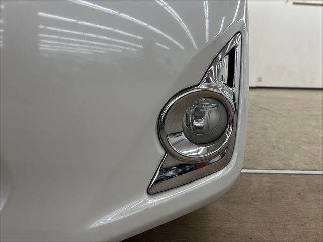 TOYOTA CAMRY HYBRID 2012