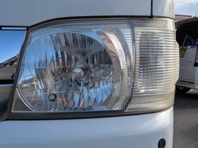 TOYOTA HIACE van 2WD 2009