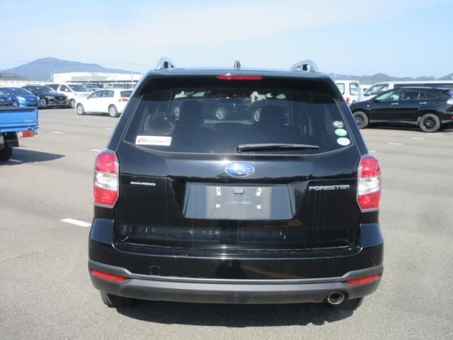 SUBARU FORESTER 2014