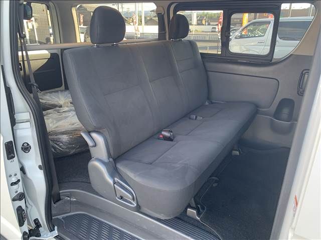 TOYOTA HIACE van 2WD 2023