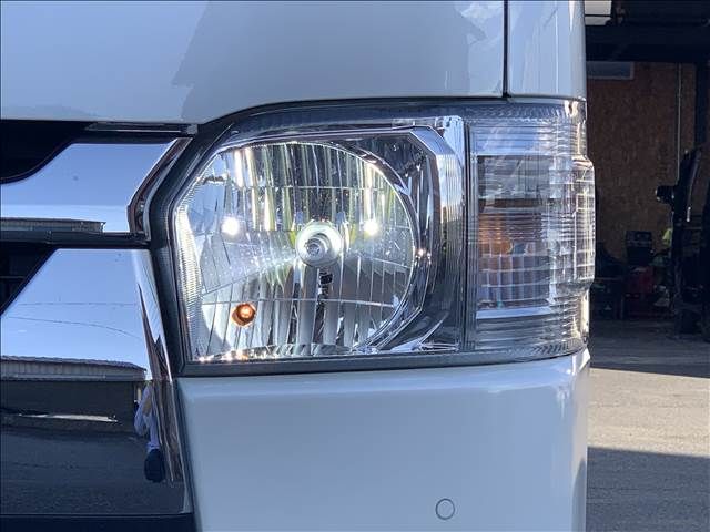 TOYOTA HIACE van 2WD 2023