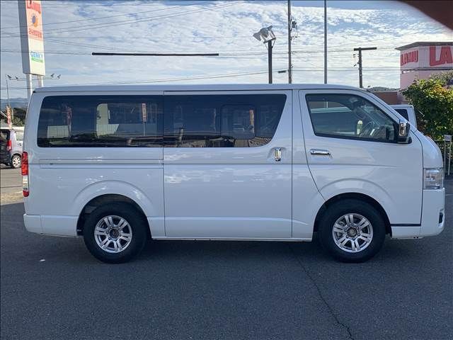 TOYOTA HIACE van 2WD 2023