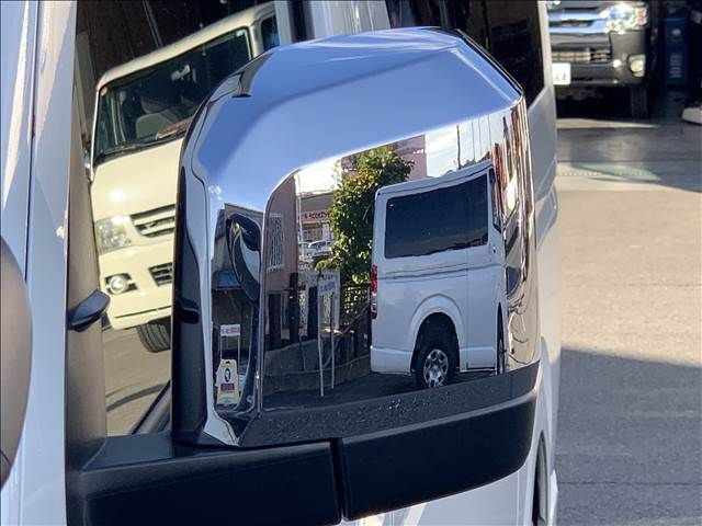 TOYOTA HIACE van 2WD 2023