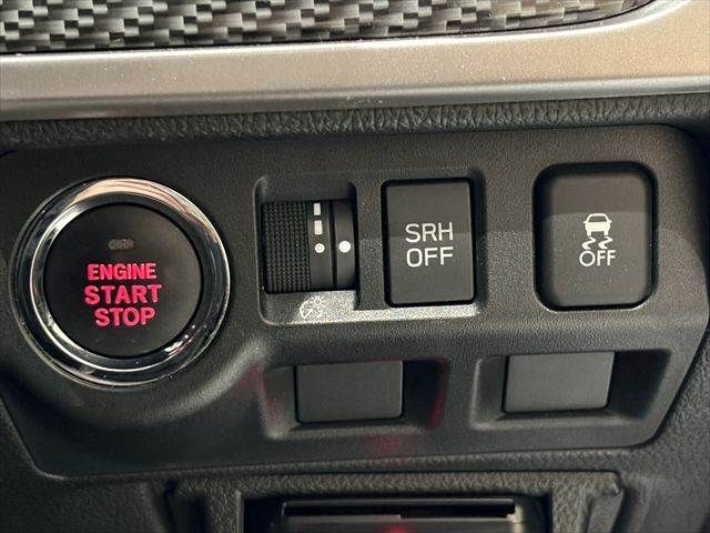 SUBARU FORESTER 2016