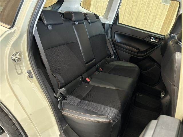 SUBARU FORESTER 2016