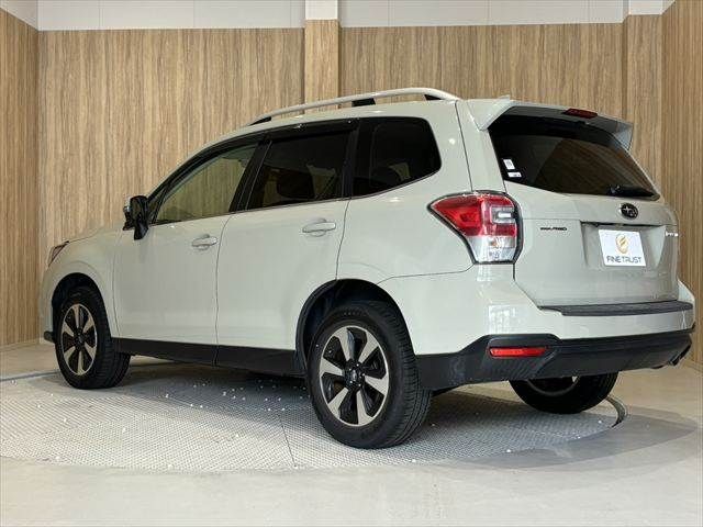 SUBARU FORESTER 2016