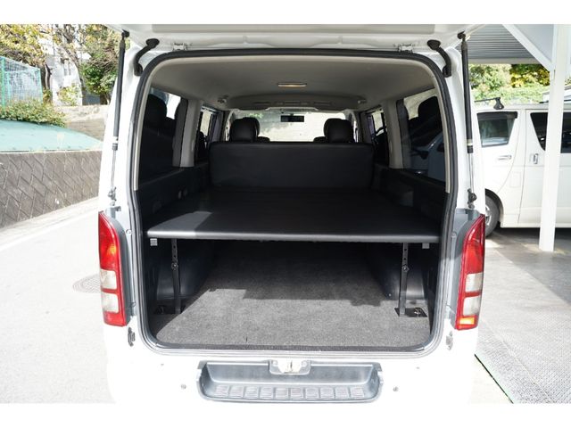 TOYOTA HIACE van 2WD 2010