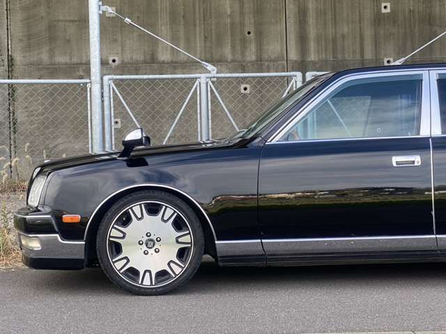 TOYOTA CENTURY 1997