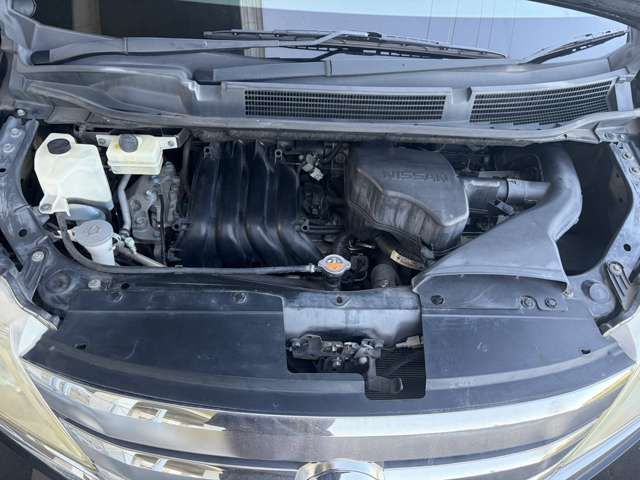 NISSAN SERENA  WG 2012