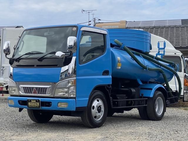 MITSUBISHI CANTER 2002