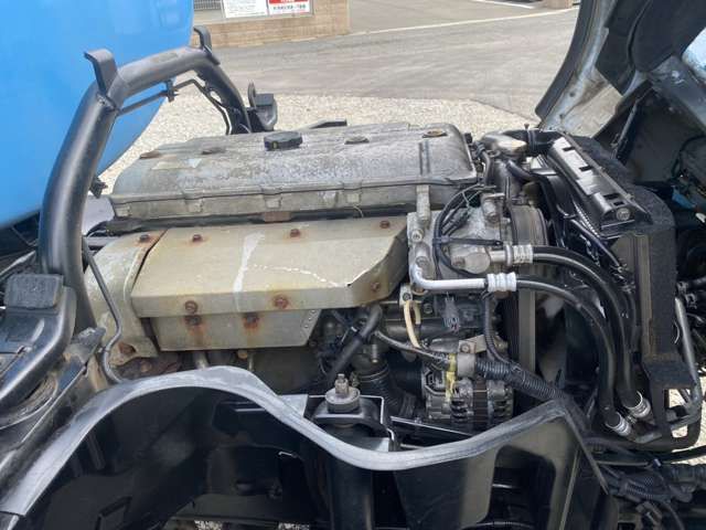 MITSUBISHI CANTER 2002