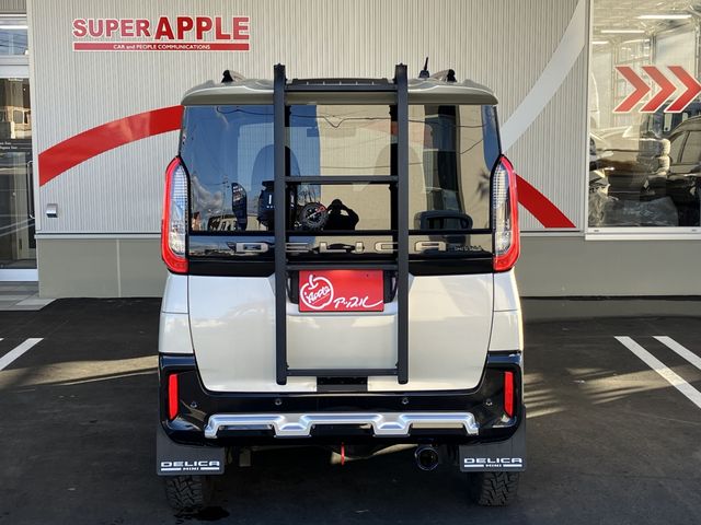 MITSUBISHI DELICA MINI 2023