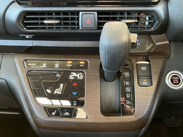 MITSUBISHI DELICA MINI 2023