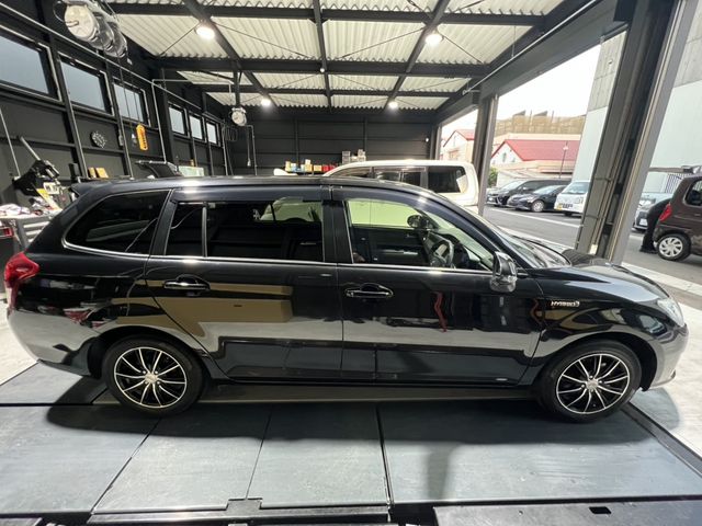 TOYOTA COROLLA FIELDER HYBRID 2015