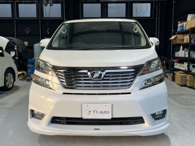 TOYOTA VELLFIRE 2009