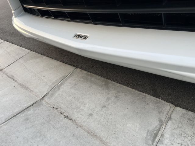 TOYOTA VELLFIRE 2009