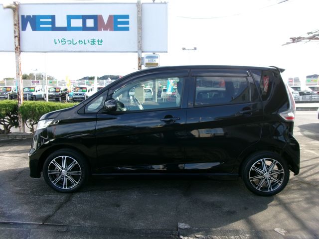 MITSUBISHI eK custom 2018