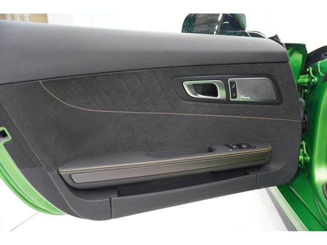 MERCEDES BENZ MERCEDES AMG GT R 2018