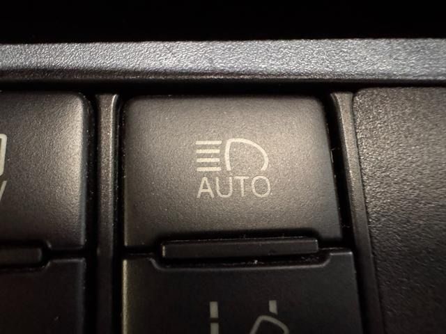 TOYOTA SIENTA HYBRID 2020