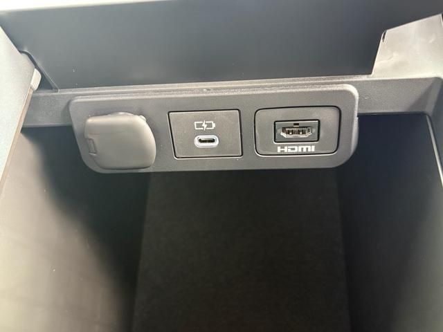 TOYOTA ALPHARD hybrid 2024