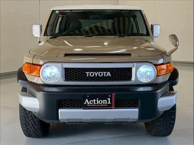 TOYOTA FJ CRUISER 4WD 2013