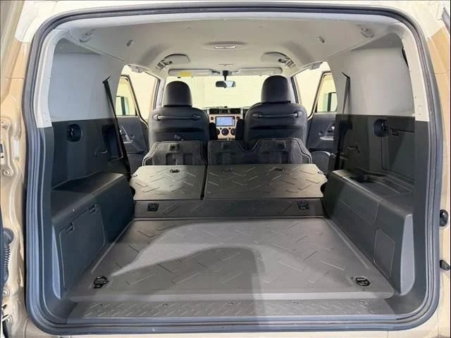 TOYOTA FJ CRUISER 4WD 2013