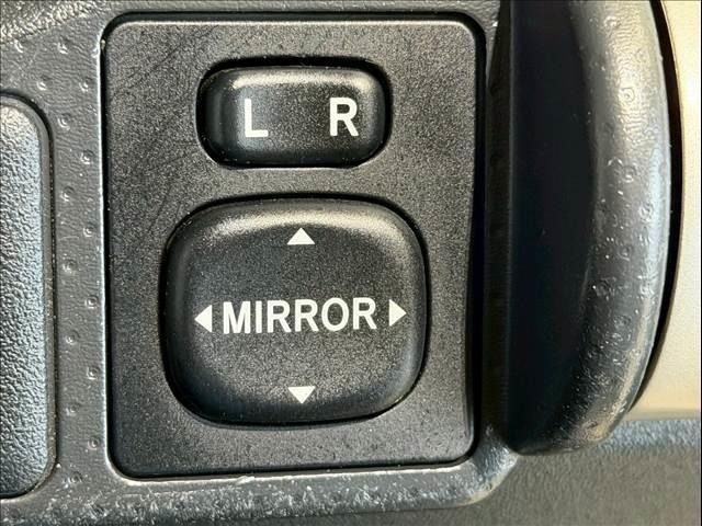 TOYOTA FJ CRUISER 4WD 2013