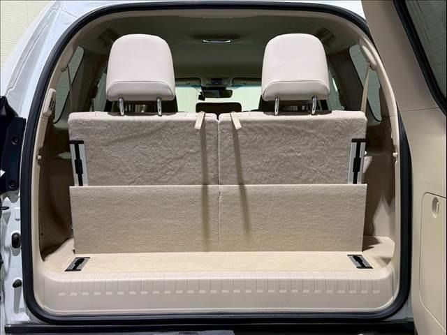 TOYOTA LANDCRUISER PRADO 2018