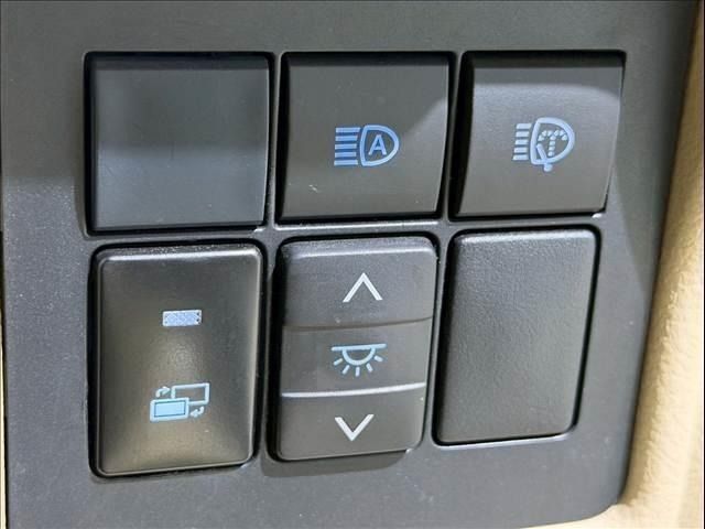 TOYOTA LANDCRUISER PRADO 2018