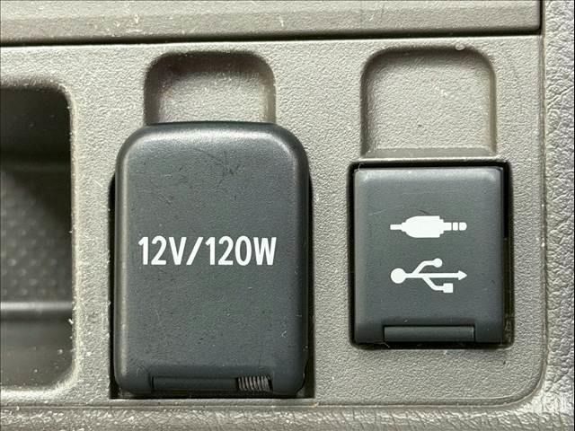 TOYOTA LANDCRUISER PRADO 2018