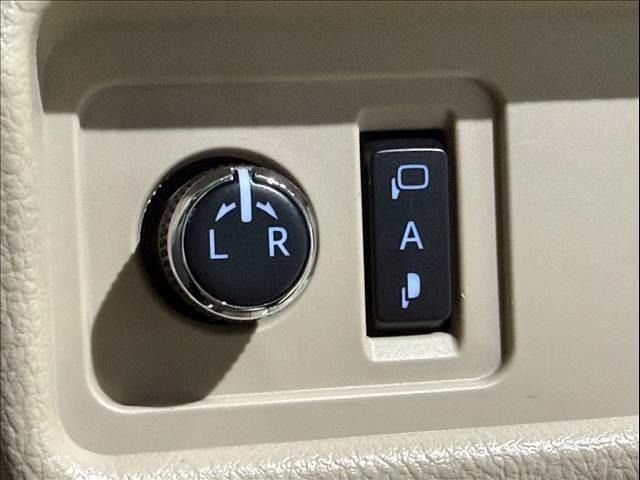 TOYOTA LANDCRUISER PRADO 2018