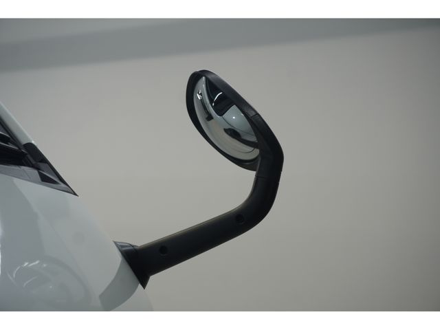 TOYOTA HIACE wagon 4WD 2025