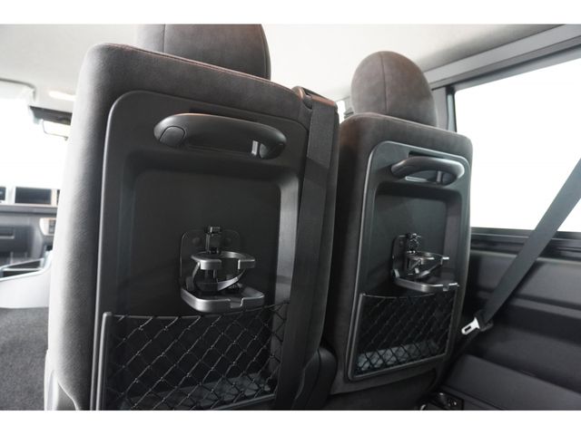 TOYOTA HIACE wagon 4WD 2025