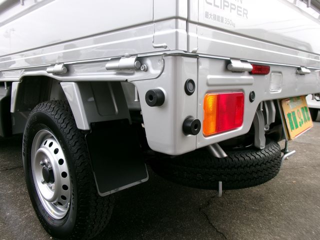 NISSAN CLIPPER truck 4WD 2025