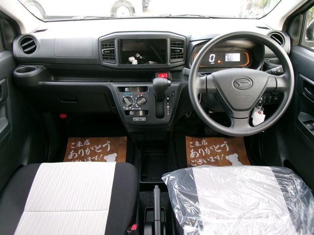 DAIHATSU MIRA e:S 4WD 2025