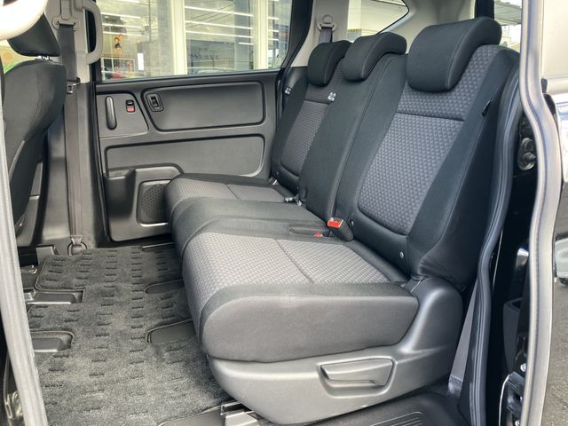 HONDA FREED plus HYBRID 2017