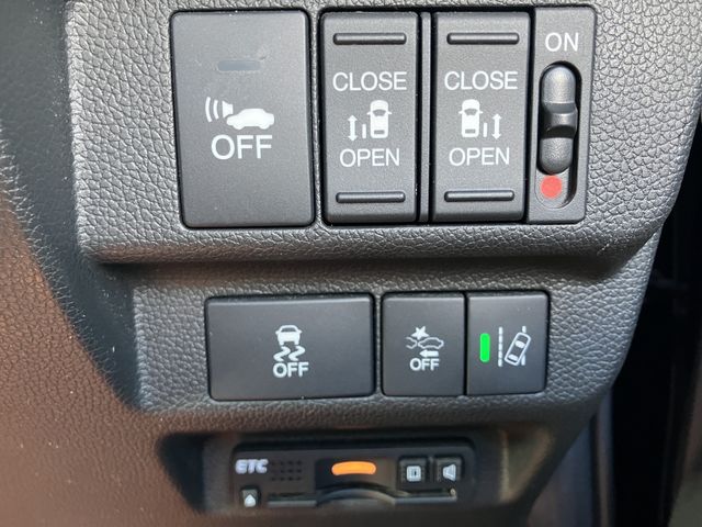 HONDA FREED plus HYBRID 2017