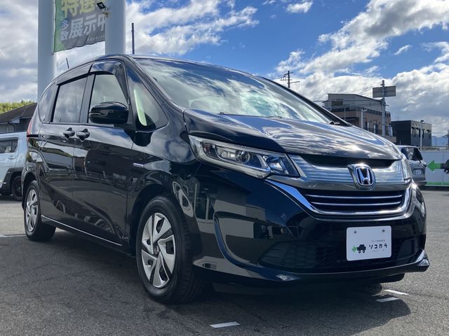HONDA FREED plus HYBRID 2017