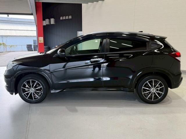 HONDA VEZEL HYBRID 2015