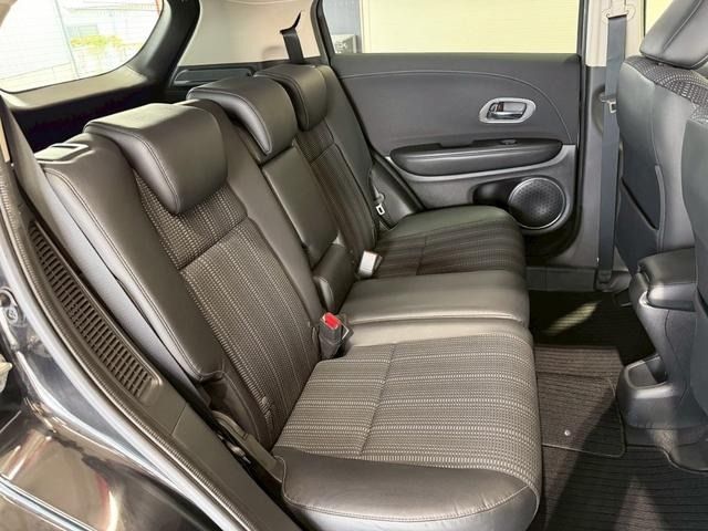 HONDA VEZEL HYBRID 2015