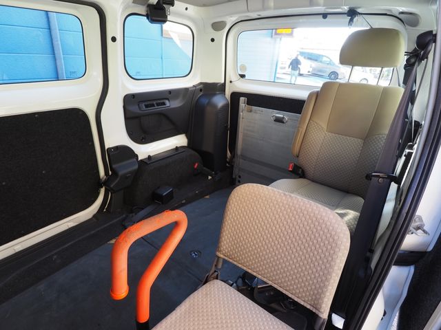 NISSAN NV200 VANETTE wagon 2011