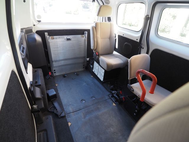 NISSAN NV200 VANETTE wagon 2011