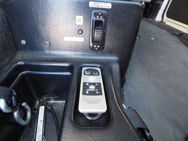 NISSAN NV200 VANETTE wagon 2011