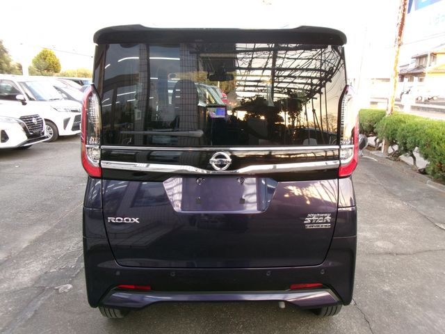 NISSAN ROOX 2022