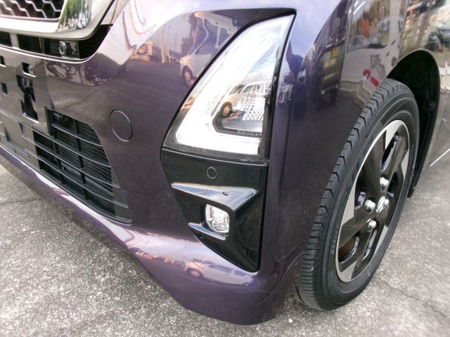 NISSAN ROOX 2022