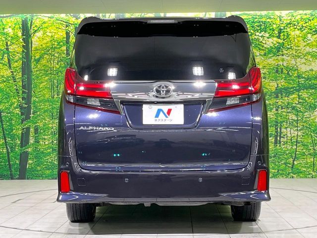 TOYOTA ALPHARD 2015