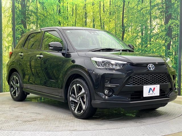 TOYOTA RAIZE HYBRID 2024