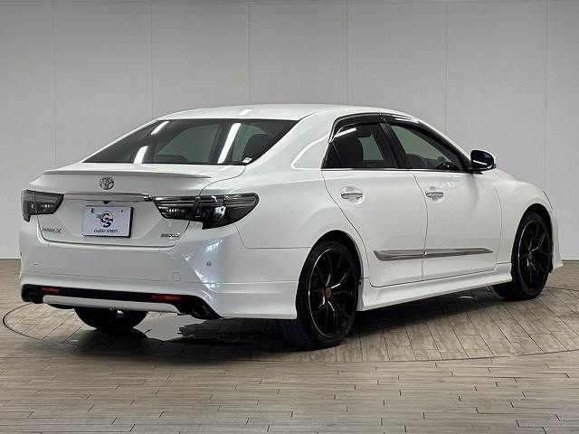 TOYOTA MARK X 2017